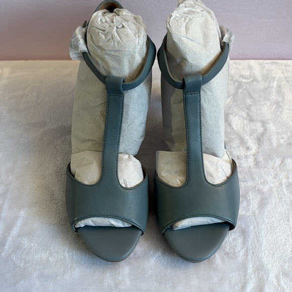 Giani Bernini Womens Claraa Open-Toe T-Strap Dress Sandals Size 8.5 - Picture 5 of 13